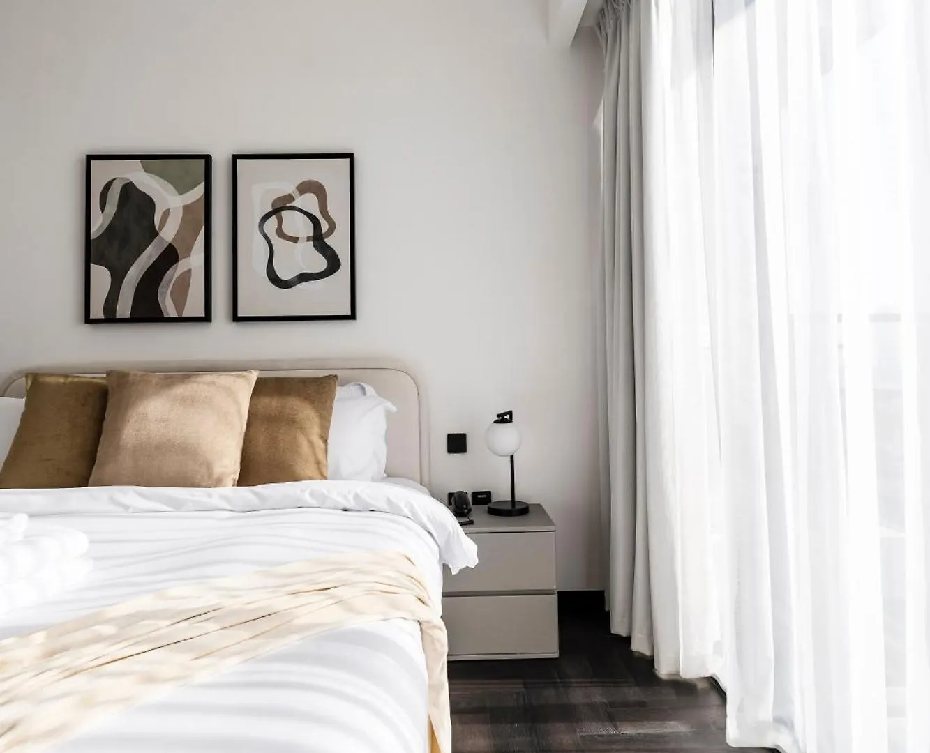 Dream Stay With Dubai Skyline & Burj View From Balcony Apartment